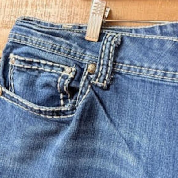 ZCO Jeans Women’s Plus Size 22 Blue Denim Bootcut Flare Embellished Pockets - Picture 7 of 12